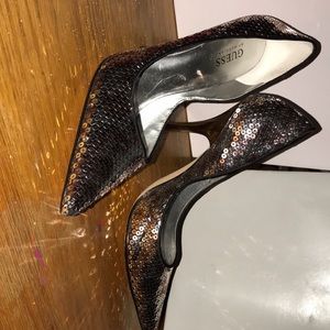 Guess heels sequined pink and gold